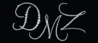 Dress Me Zee logo